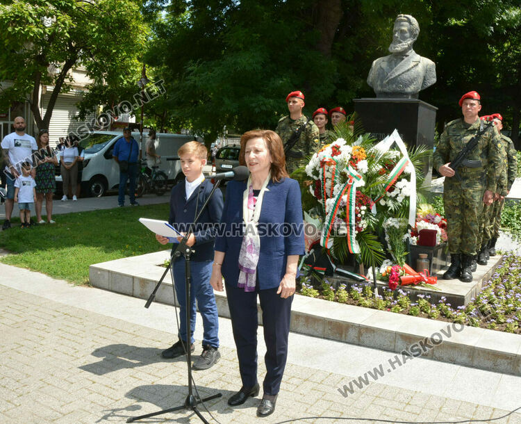 Хасково се поклони пред Ботев и загиналите за свободата ни герои
