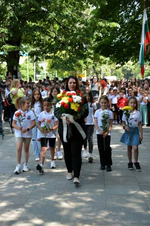 149 години безсмъртие – Асеновград се поклони пред Ботев