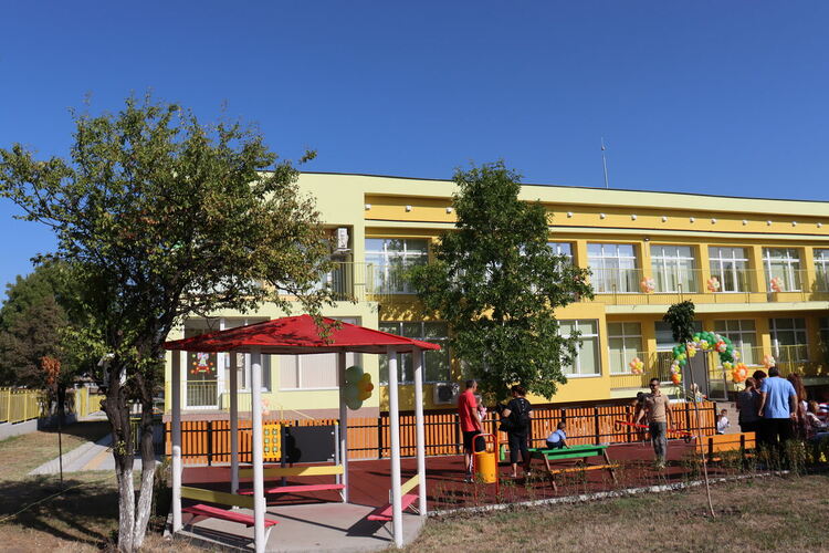 325 са свободните места в детските градини в Хасково след първо класиране