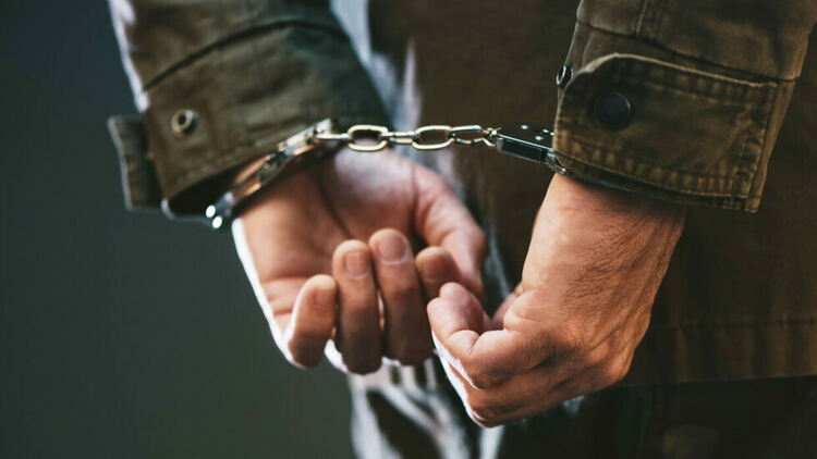 Съдят непълълнолетен перничанин за убийство на жена