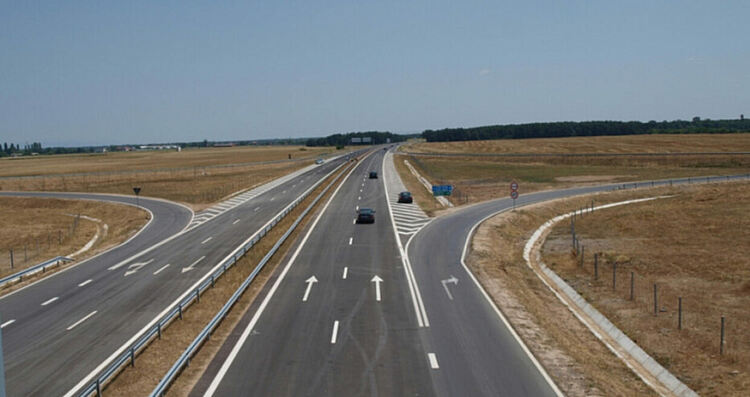 Единия ремонт на „Тракия“ приключи. Ограниченията в София, Пазарджик и Сливен остават