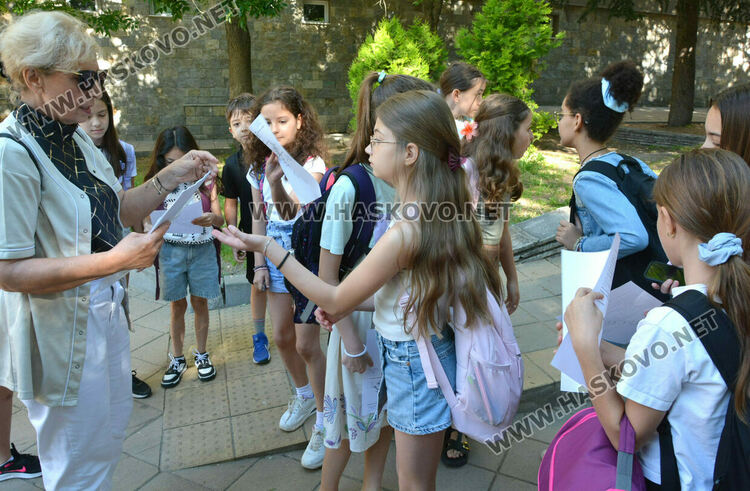 Започна „малката матура“ по БЕЛ за четвъртокласниците