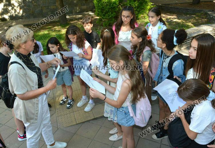 Започна „малката матура“ по БЕЛ за четвъртокласниците
