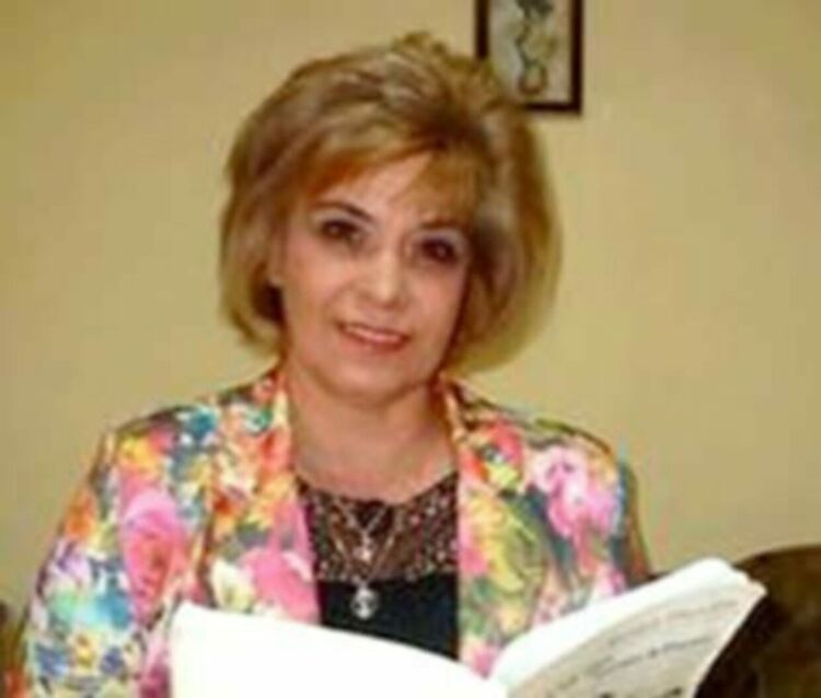 Поетесата от град Кърджали – Виолета Михова с награда Гранд При за поезия от Международен литературен конкурс Небесни меридиани –град Бат Ям - Израел