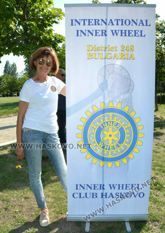 „Инър уил“ Хасково обособи детски кът на „Ямача“ с поставяне на нови съоръжения