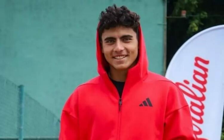 Иван Иванов е на крачка от финал в Големия шлем при юношите.