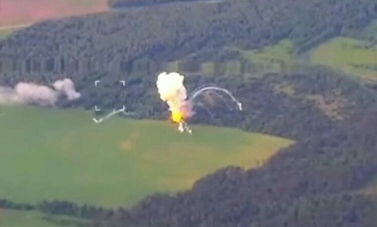 Удареният Искандер.