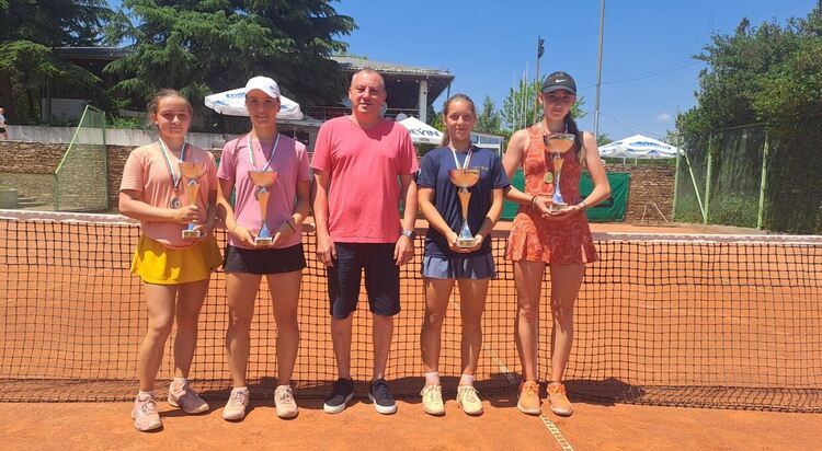 Димитровградчанин триумфира на Държавното първенство по тенис в Хасково 