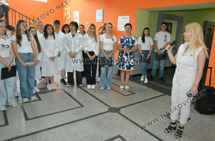 ПМГ-Хасково отвори врати за бъдещи гимназисти, предстои състезание за прием на петокласници