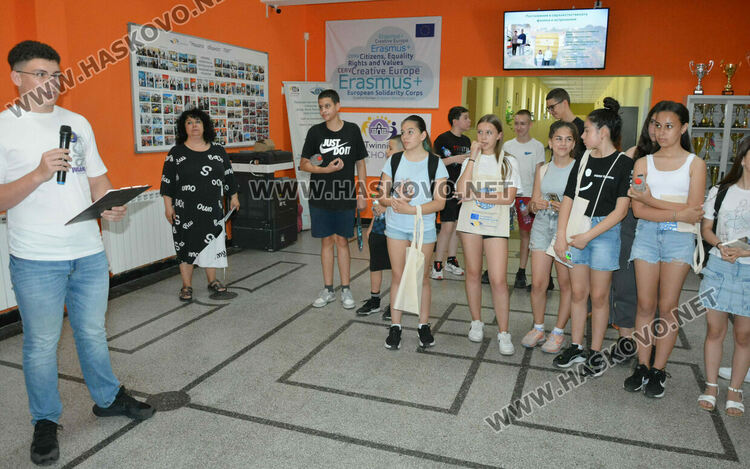 ПМГ-Хасково отвори врати за бъдещи гимназисти, предстои състезание за прием на петокласници