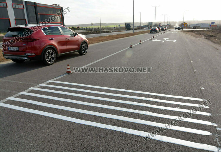 Полагат нова шумна маркировка по пътя Димитровград – Хасково