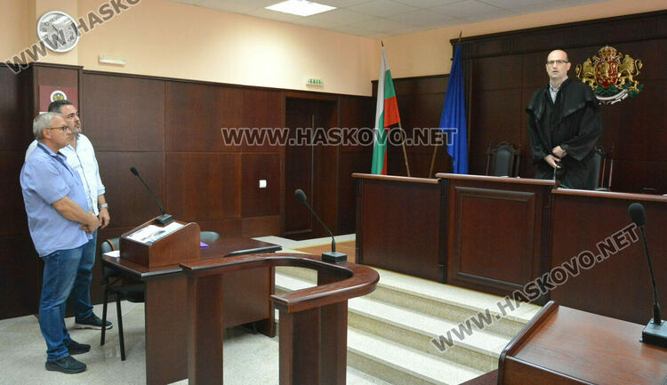 Бизнесмен съди кмета на Хасково за търга за наем на парк „Лебеда“