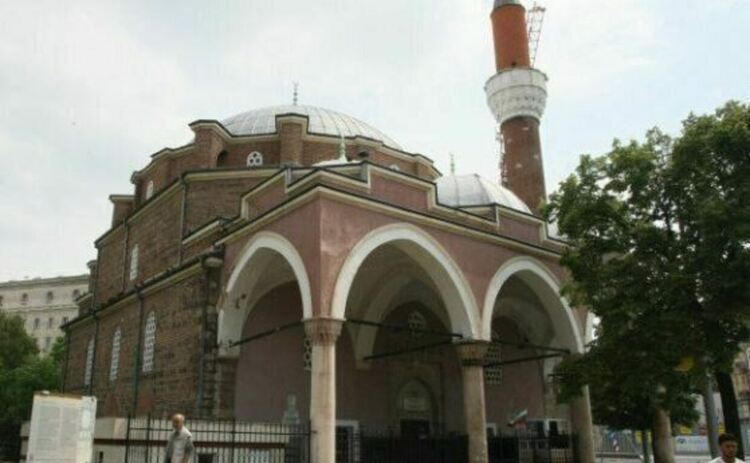 Днес е първият ден от мюсюлманския празник Курбан Байрам