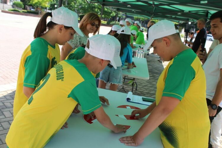 Петокласници от Димитровград премериха знания и умения в състезанието „Ваканция, здравей! Да играем безопасно!“ 