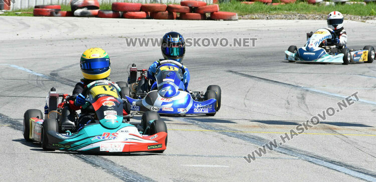 52 пилоти се включиха в 3-ия кръг на националния шампионат на картинг пистата край Хасково