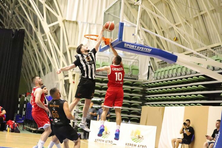 „Локомотив“ ликува, „Хасково“ отново със сребърните медали