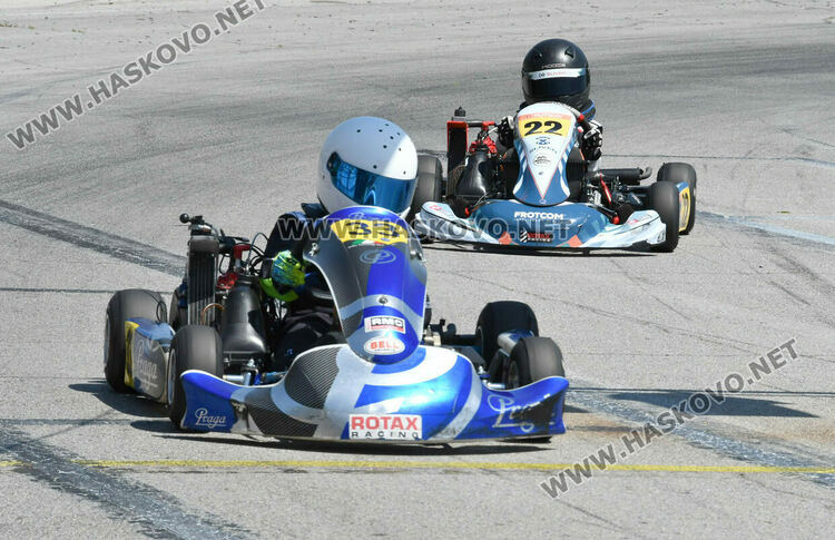 52 пилоти се включиха в 3-ия кръг на националния шампионат на картинг пистата край Хасково