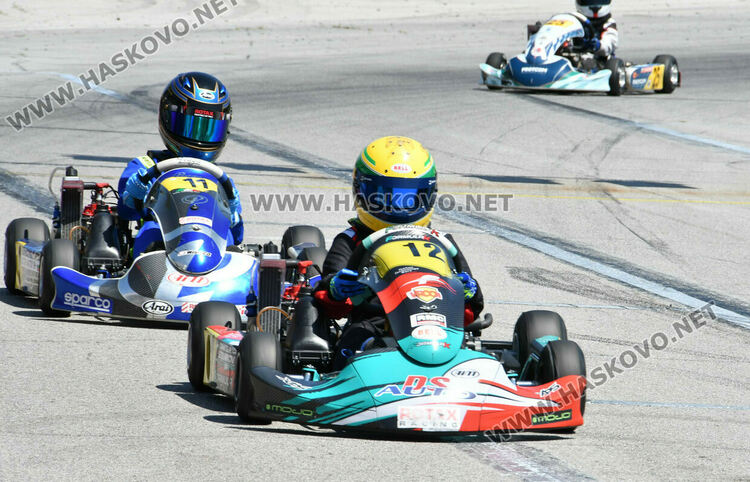 52 пилоти се включиха в 3-ия кръг на националния шампионат на картинг пистата край Хасково