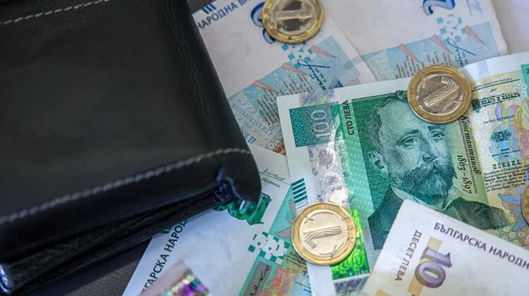 Започва изплащането на пенсиите за юни