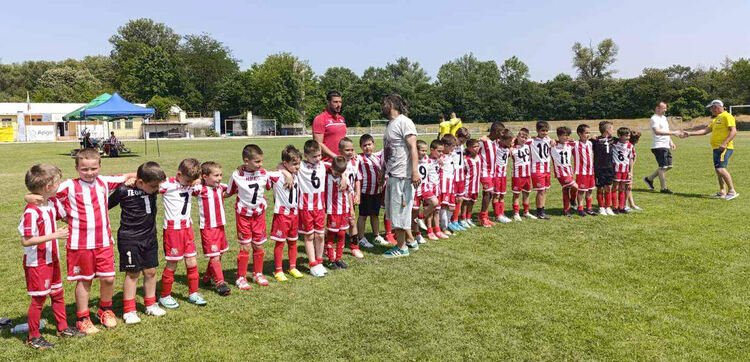 Шампионска титла и още призови места за ФК „Хасково“ от „Купа Димитровград“
