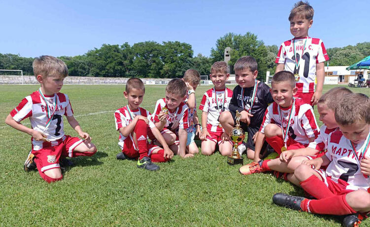 Шампионска титла и още призови места за ФК „Хасково“ от „Купа Димитровград“