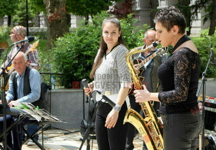 Късче от лятото „звучи” в Димитровград