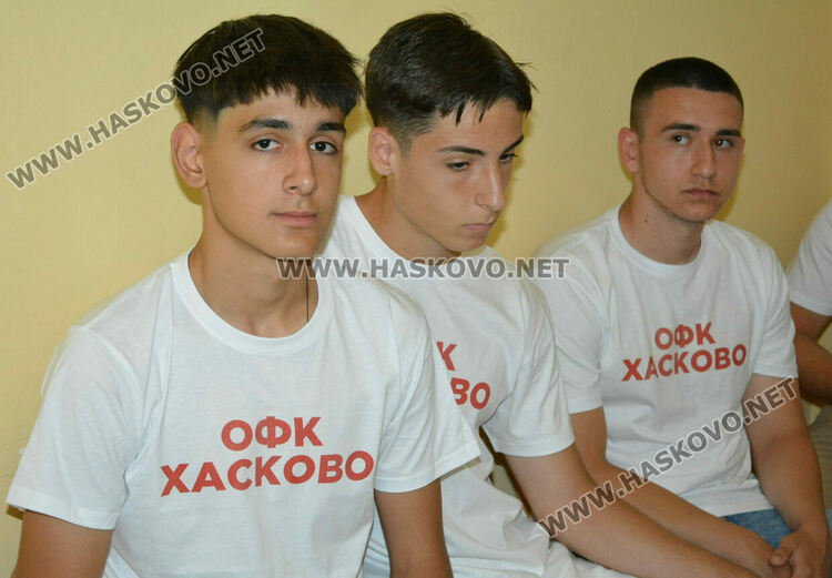 Футболният „Хасково“ си връща името, с което е играл най-дълго