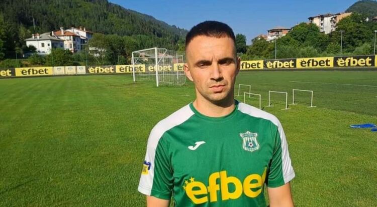 Теодор Стефанов пое "Родопа" (Смолян) като играещ треньор