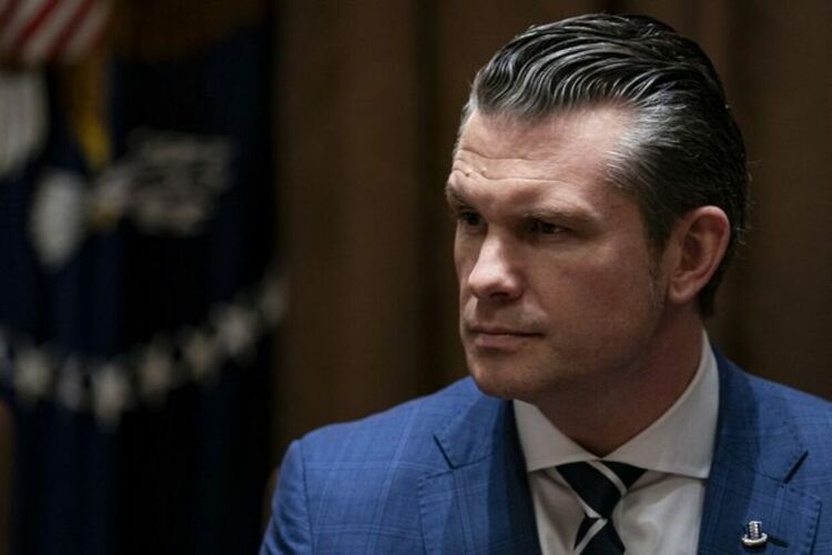 Пийт Хегсет