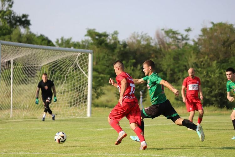 Рулетката на дузпите лиши ФК „Хасково“ от участие в Трета лига