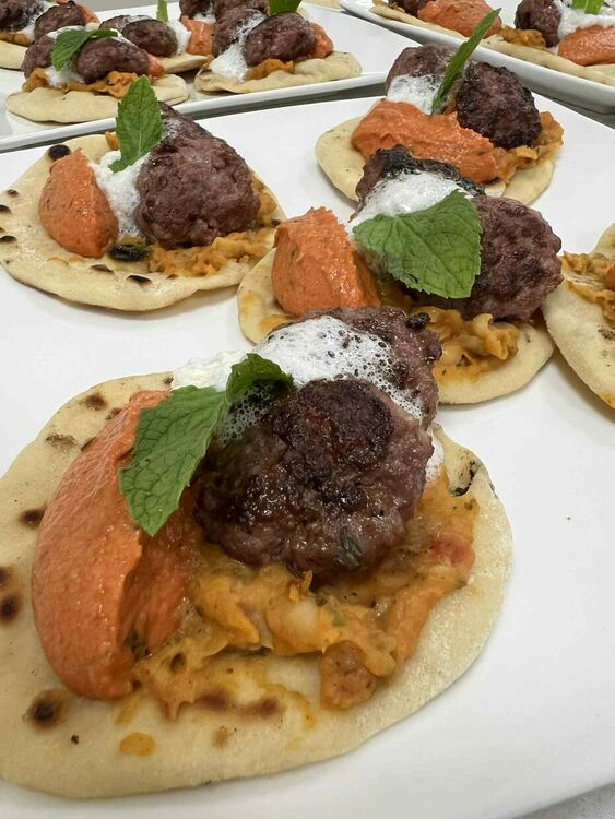 „От уличната храна към изтънчения вкус“ – открита учебна практика в хасковската гимназията по туризъм