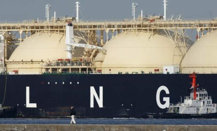 Слабо поскъпване на газа през юли с азерски и германски LNG доставки през Турция