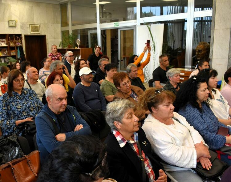 Димитър Маринов в Асеновград: Не се стремете към първото място, а към своето място