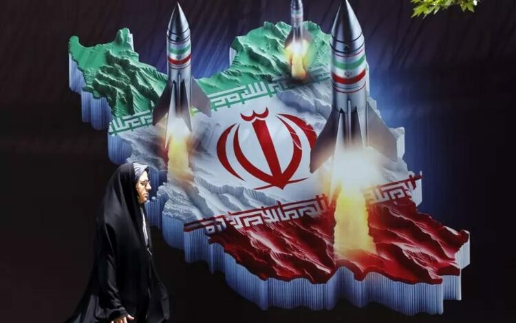 САЩ в повишена бойна готовност: Израел може да удари Иран