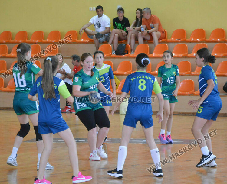 Стартира Държавният финал по хандбал за момичета до 12 години