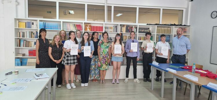 Първо място за Магдалена Димова от Езиковата в националния финал на състезание по немски език 