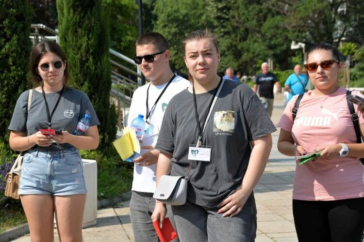 Ученици от Асеновград търсиха историческо „съкровище“ в града