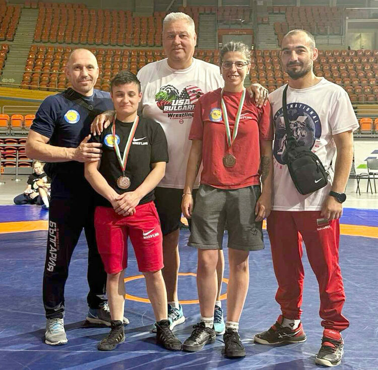 Петя Делчева се върна на тепиха и стана републиканска вицешампионка