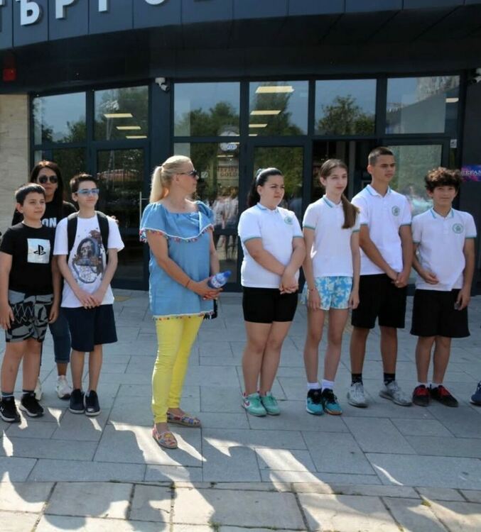 Ученици от Асеновград търсиха историческо „съкровище“ в града