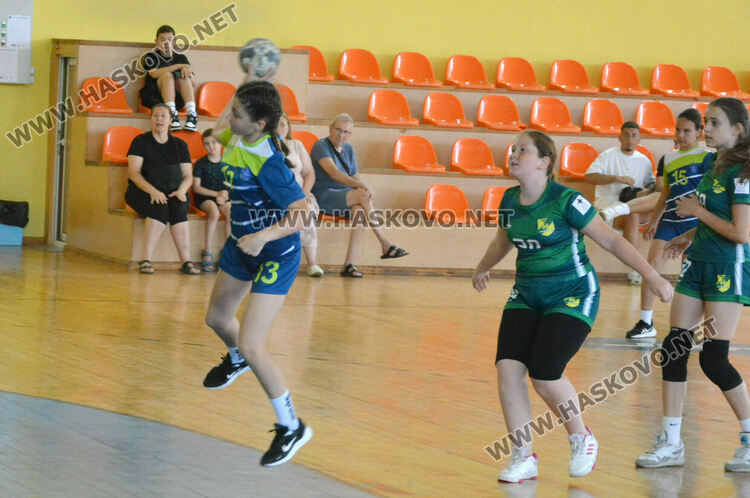 Стартира Държавният финал по хандбал за момичета до 12 години