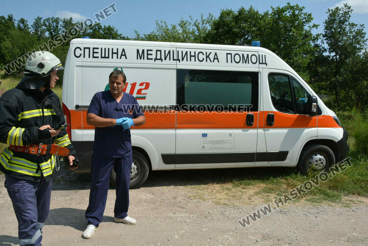 Млад мъж бе ударен от ток при ремонт на покрив в Хасково