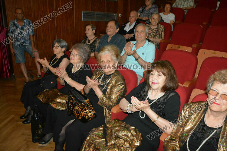 Официално откриха 24-тото издание на Националния конкурс „С песните на Ари“