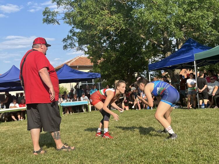 Над 60 борци излязоха на алая в село Иваново