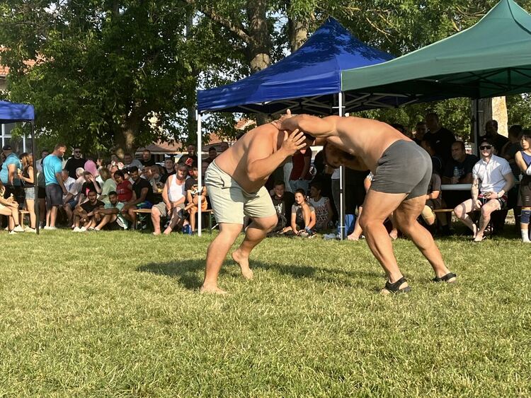 Над 60 борци излязоха на алая в село Иваново