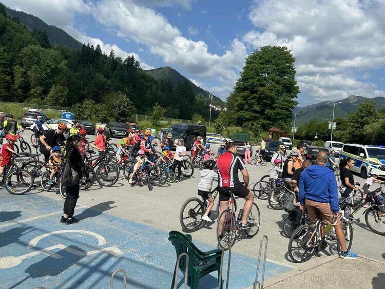 В Смолян днес се провежда  колоездачна обиколка, посветена на Празника на обединения град.