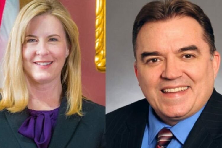 Убиха демократка от Конгреса на Минесота. Смята се, че атаката е политически мотивирана