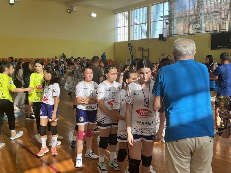 „Спортист Кремиковци“ е новият шампион по хандбал при момичетата до 12 години