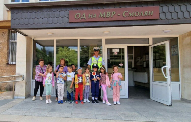 Полицията  с превантивни мерки за безопасна ваканция в Смолянска област