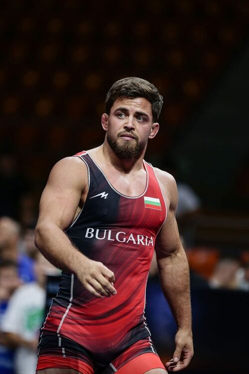 Стилиян Илиев отново е шампион на България, Мерт Славов с трето място на първенството по борба