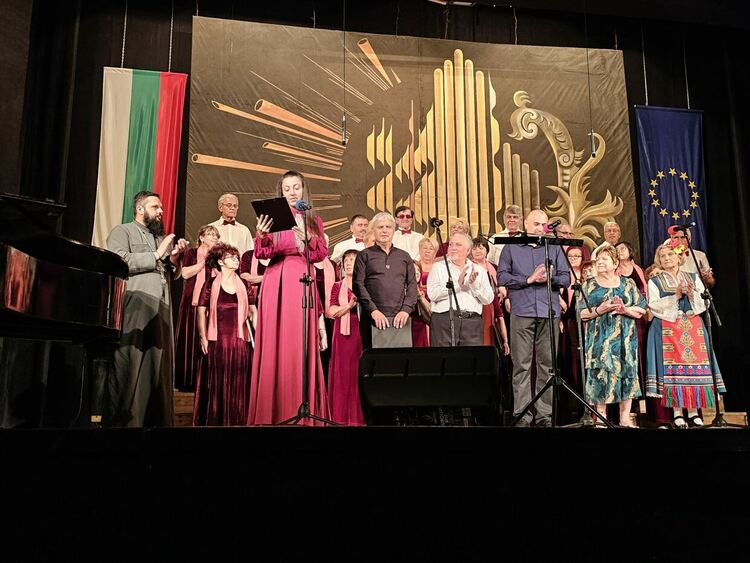 Харманли посрещна хоровия фестивал „Хармония“